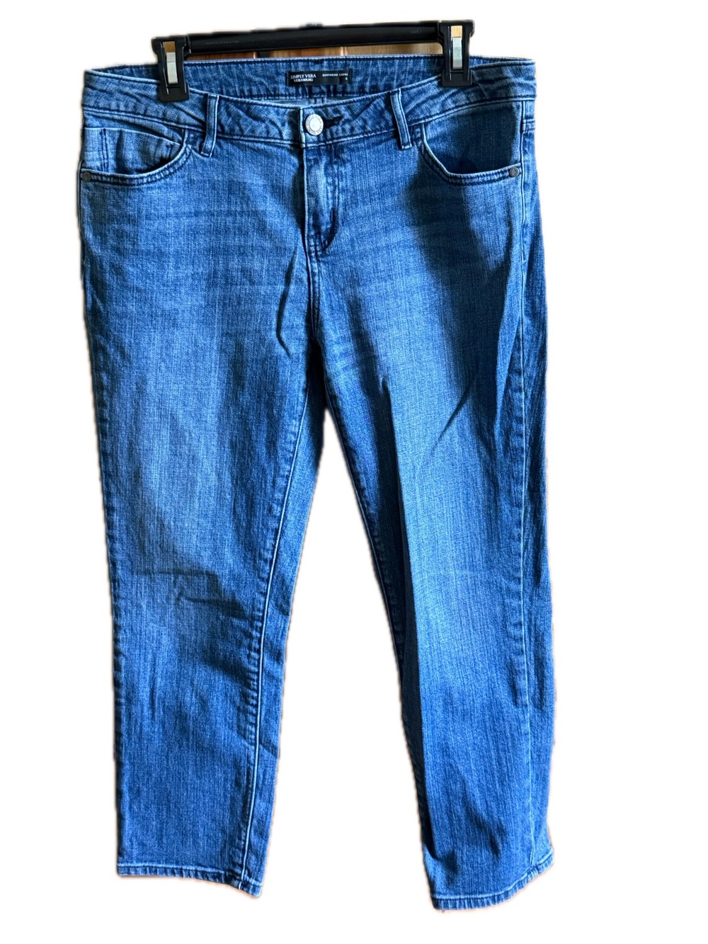 Simply Vera Vera Wang Jeans 6 Boyfriend Capri Mid Rise Denim Logo